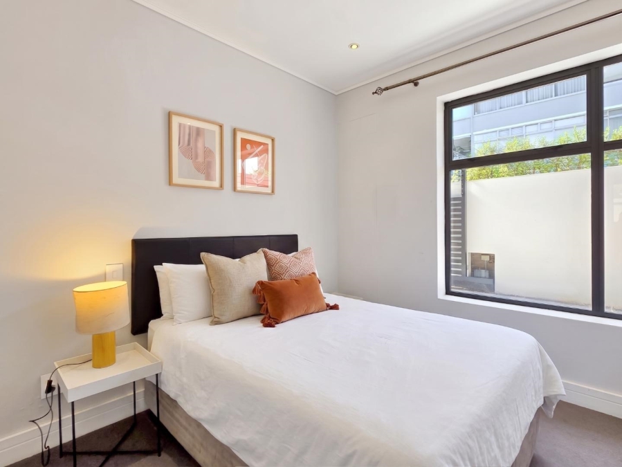 2 Bedroom Property for Sale in Green Point Western Cape
